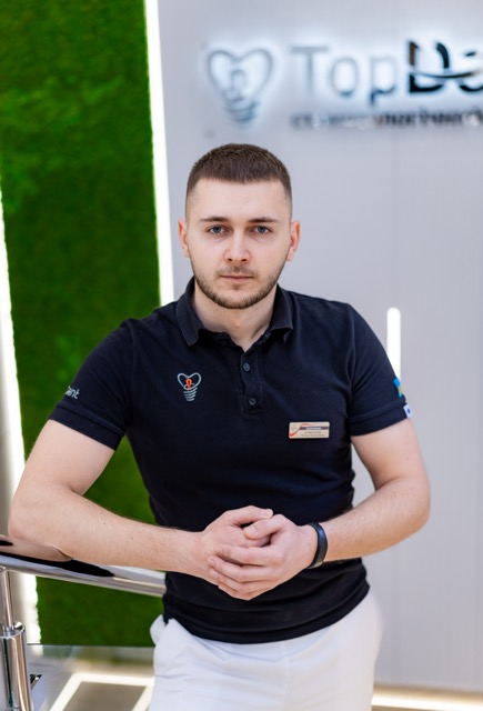 Красьоха Назарій Вікторович: лікар-стоматолог